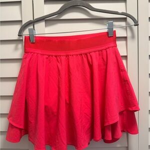Lululemon Size 4 NWOT Skort